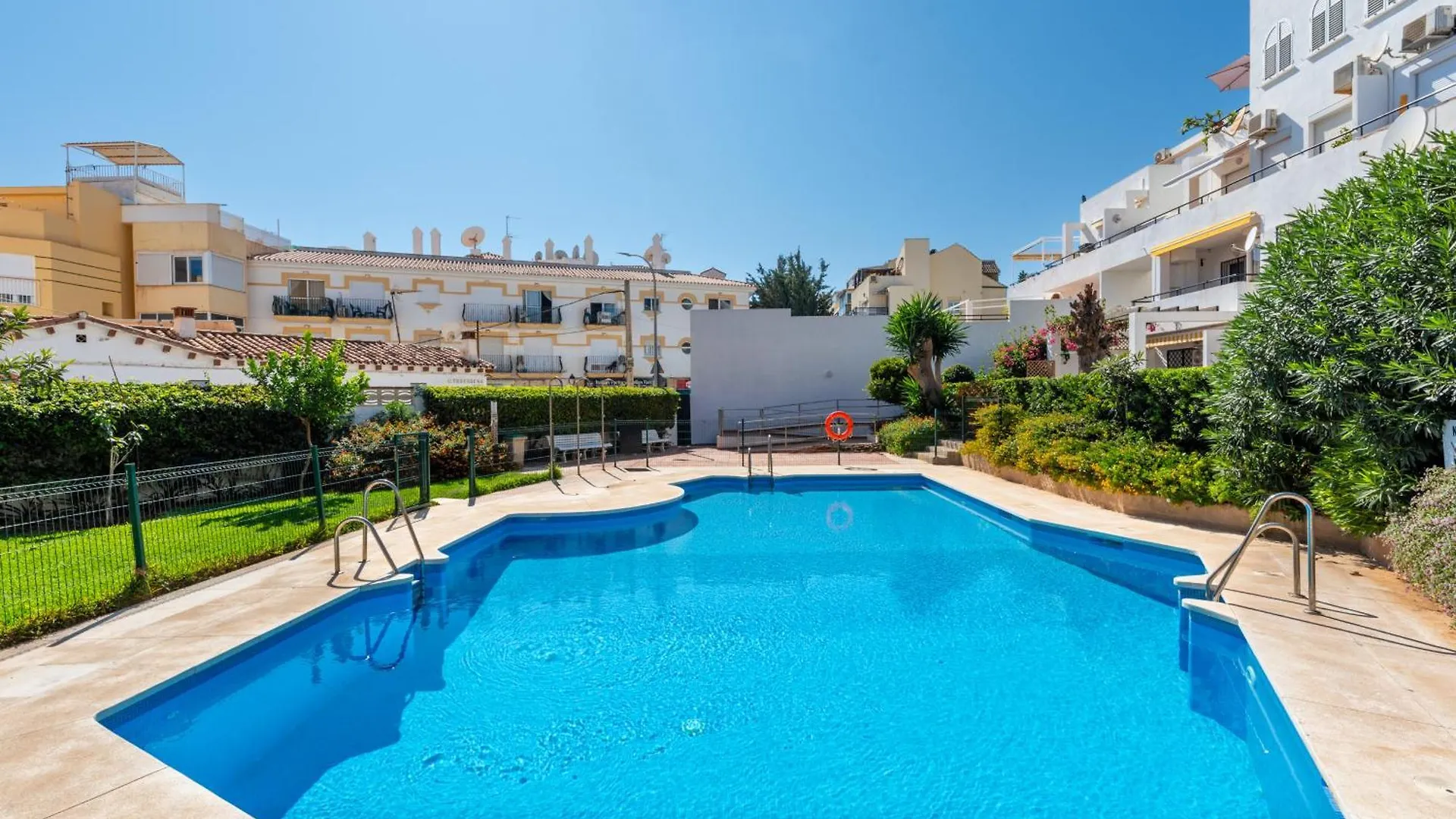 Silvia Apartment Torremolinos