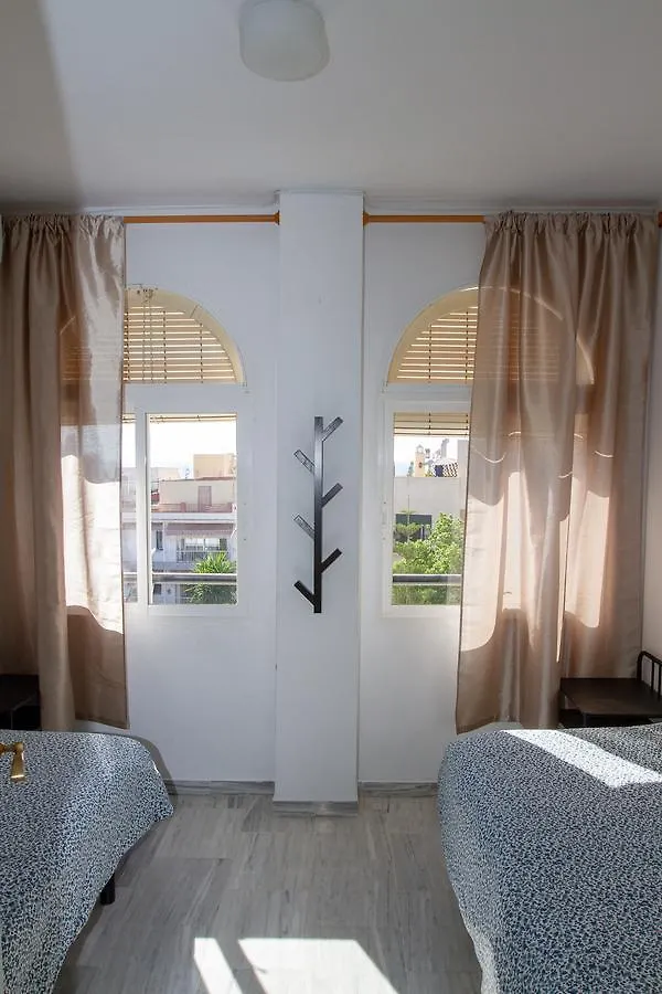 Silvia Apartment Torremolinos 0*,